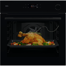 NBR7P621SB Backofen 60cm Pyrolyse SteamCrisp 19Heizarten Kochassistent Kerntemperatursensor